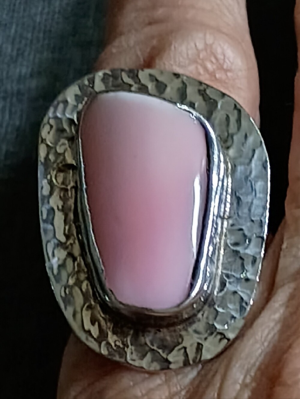 Artisan Made 950 Silver And Pink Shell Statement Ring Size 6